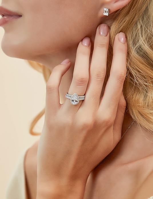 1.5CT Teardrop Halo Cubic Zirconia Ring Set