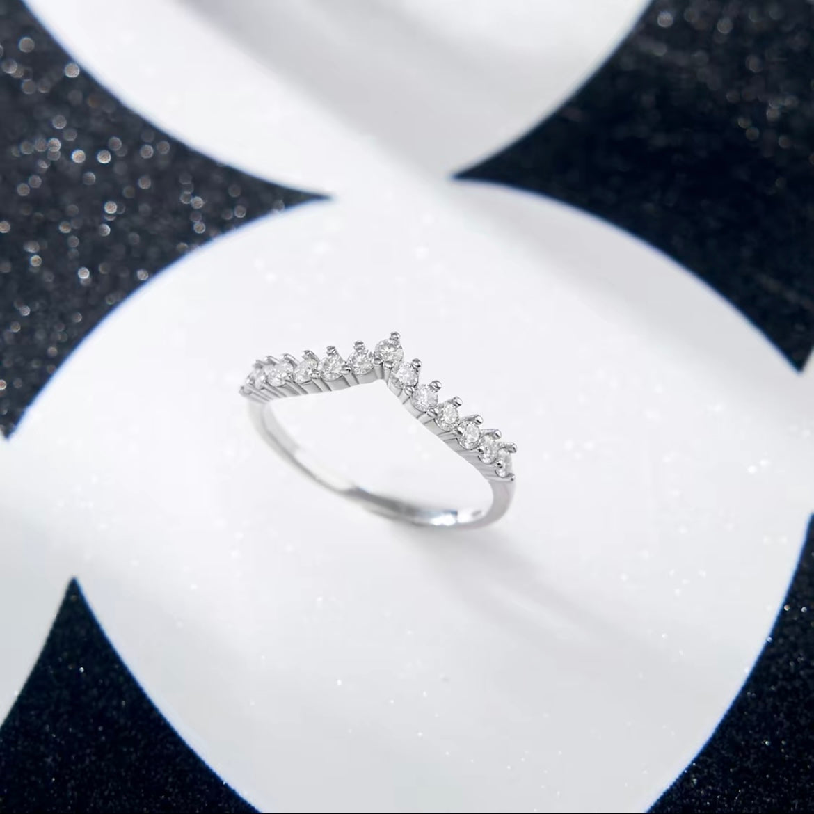 Moissanit Wishbone Ring 2.0