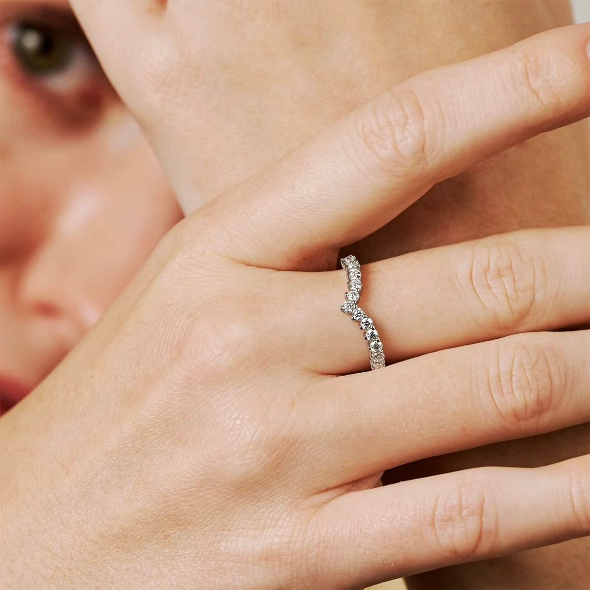 Moissanit Wishbone Ring 2.0