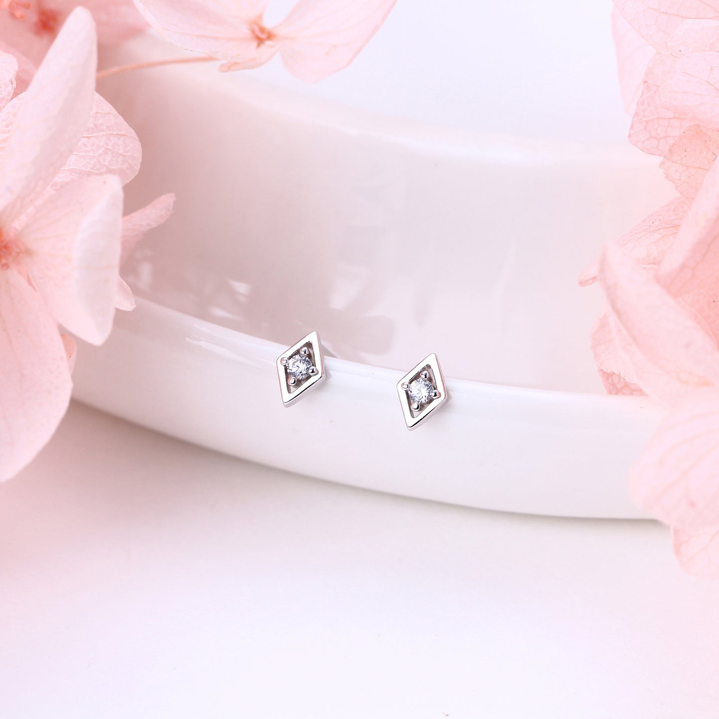Rautenförmige Diamantohrstecker