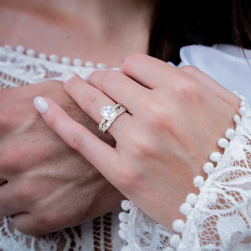 Zirconia wedding ring,Vintage wedding rings,oval wedding rings,Cheap wedding rings,Stacked wedding rings,eamti rings,eamti fashion rings,cubic zirconia oval ring,cheap engagement rings under $50