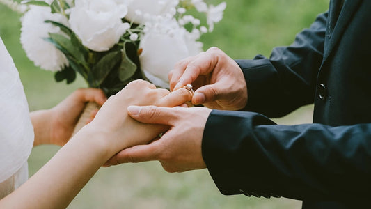 Which Finger to Wear Your Engagement Ring On?