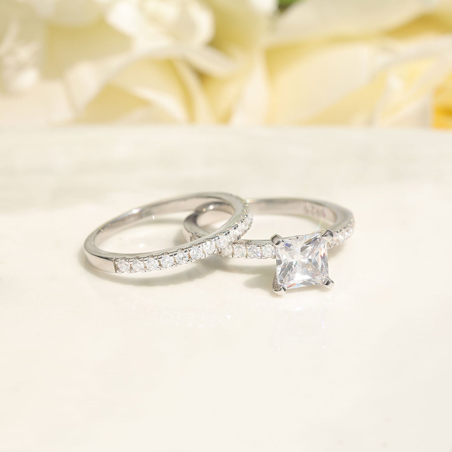 Bague de fiançailles en argent sterling 925 2 carats taille princesse