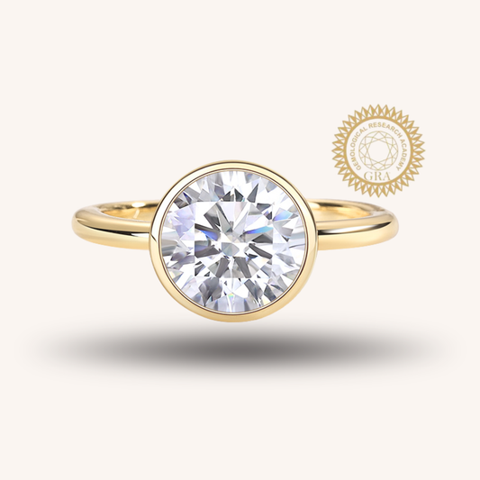 Luxury 5 Carat Round Cut Moissanite Engagement Ring（07）