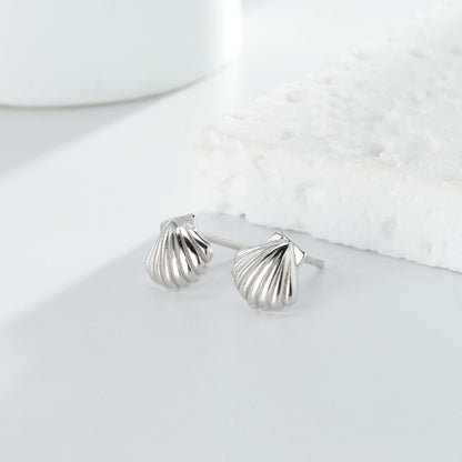 Mini Shell stud